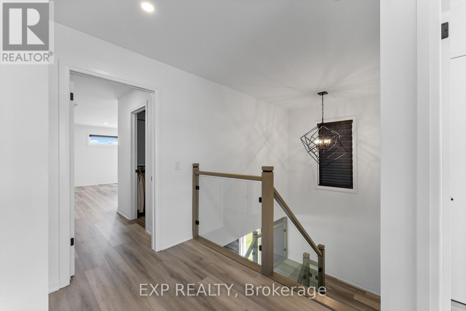 7365 Jonathan Drive, Niagara Falls, Ontario  L2H 3T3 - Photo 19 - X13800210