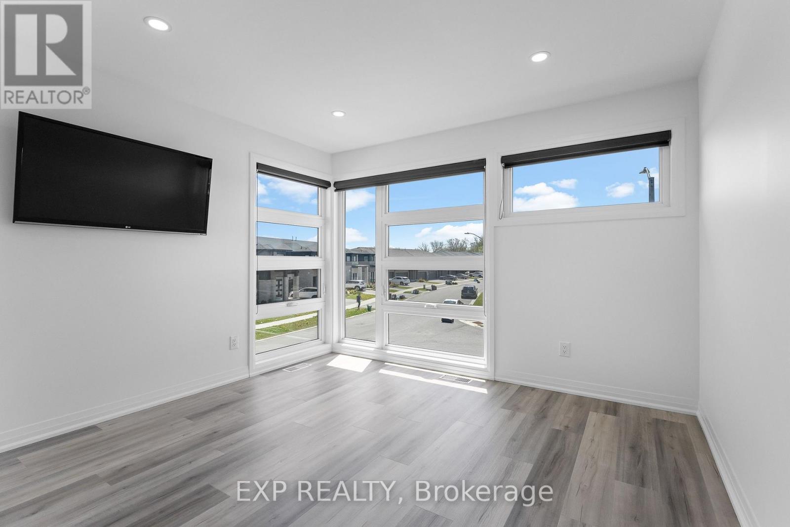 7365 Jonathan Drive, Niagara Falls, Ontario  L2H 3T3 - Photo 32 - X13800210
