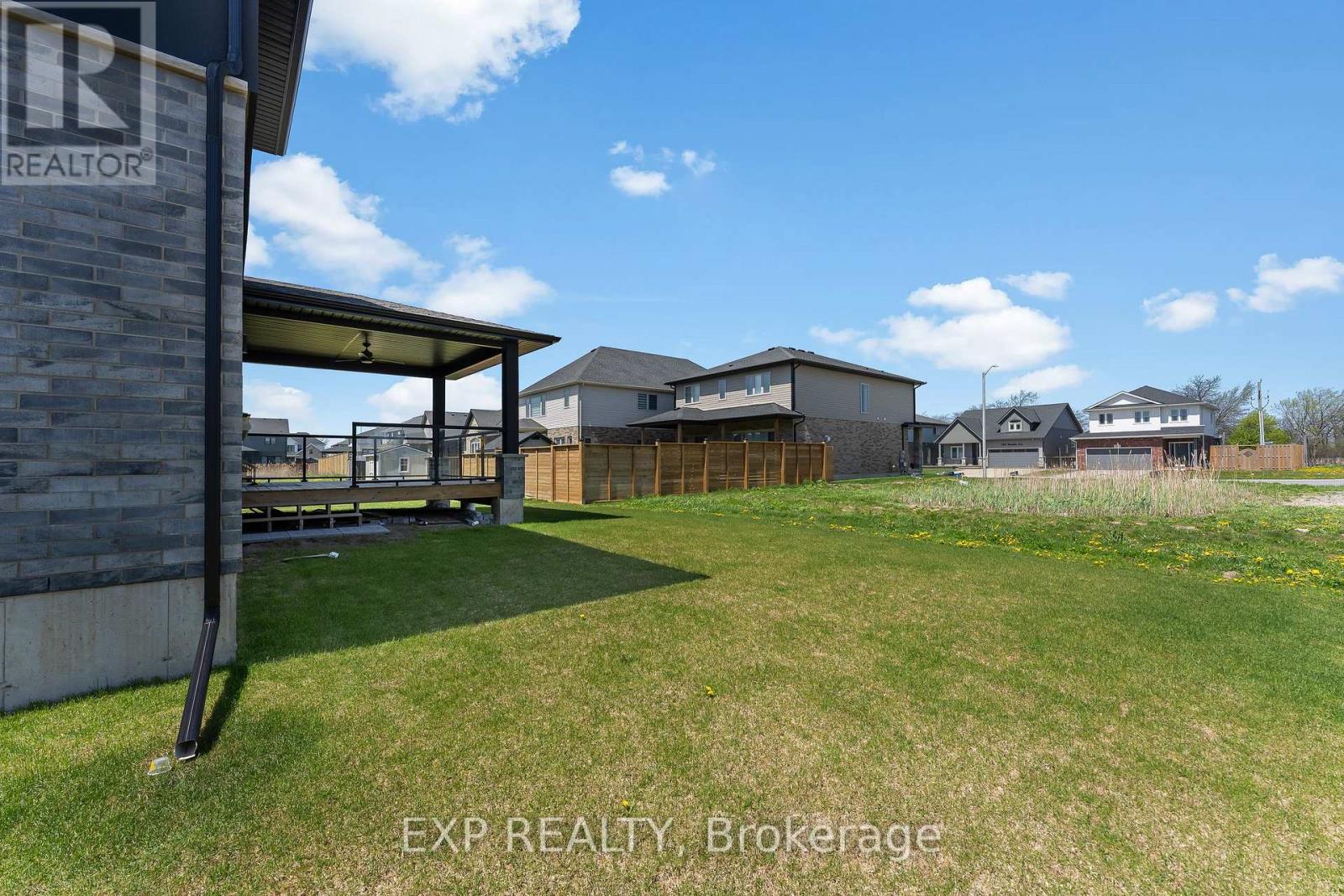 7365 Jonathan Drive, Niagara Falls, Ontario  L2H 3T3 - Photo 37 - X13800210