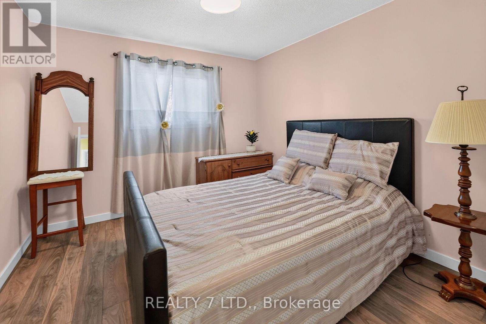 54 Cowan Drive, Thorold, Ontario  L2V 4Y9 - Photo 14 - X13800282