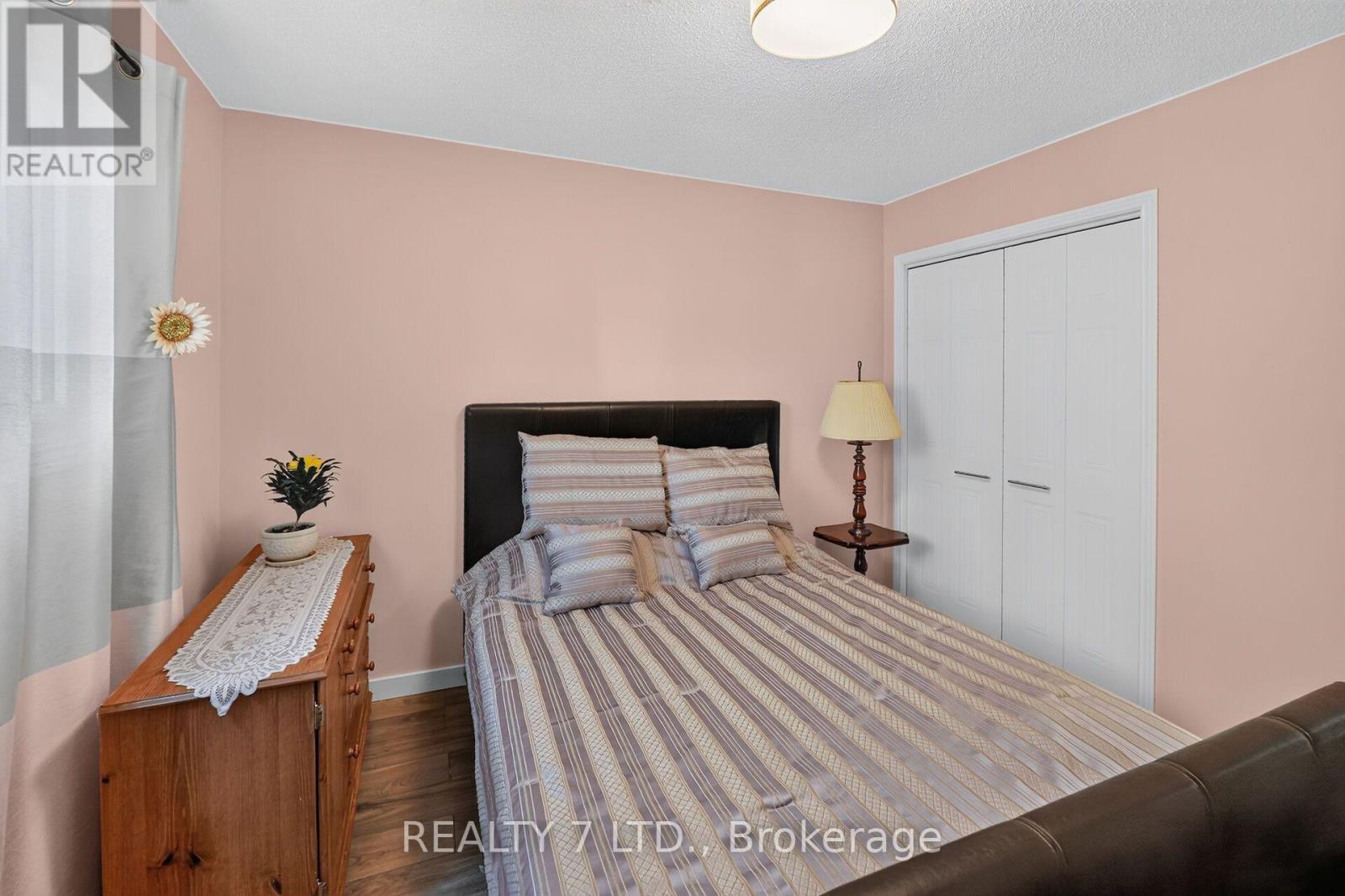 54 Cowan Drive, Thorold, Ontario  L2V 4Y9 - Photo 15 - X13800282