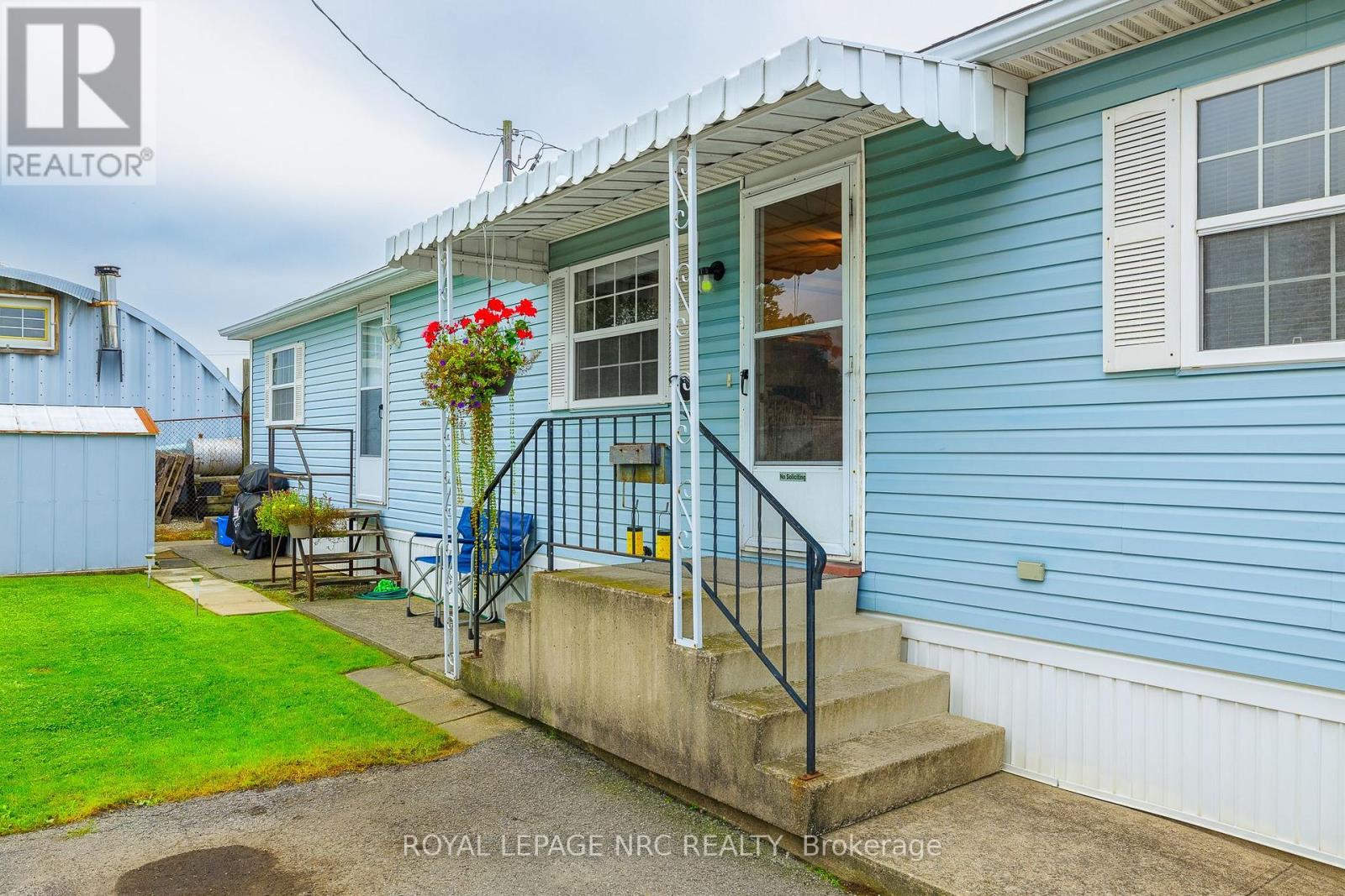 101 - 241 St. Paul Street W, St. Catharines, Ontario  L2S 2E5 - Photo 2 - X13800360