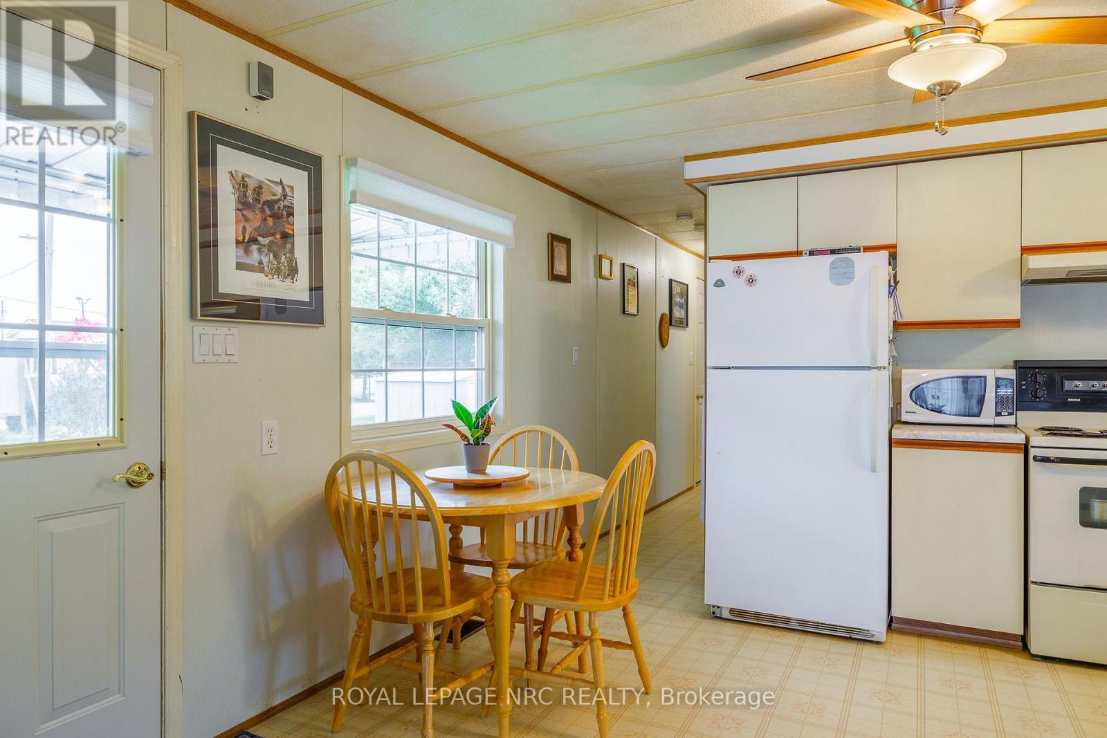 101 - 241 St. Paul Street W, St. Catharines, Ontario  L2S 2E5 - Photo 4 - X13800360