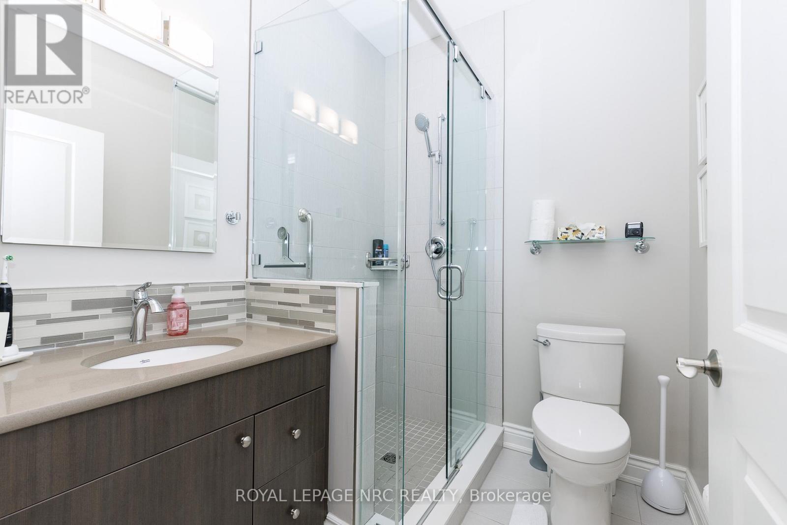 23 Francesco Crescent, St. Catharines, Ontario  L2S 4C7 - Photo 13 - X13800748