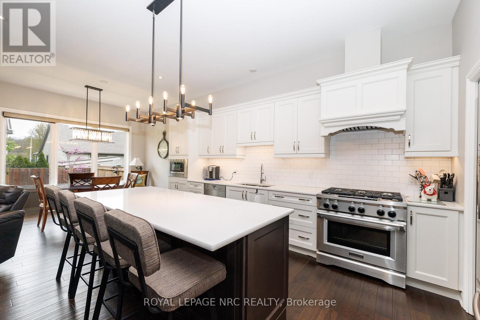 23 Francesco Crescent, St. Catharines, Ontario  L2S 4C7 - Photo 6 - X13800748