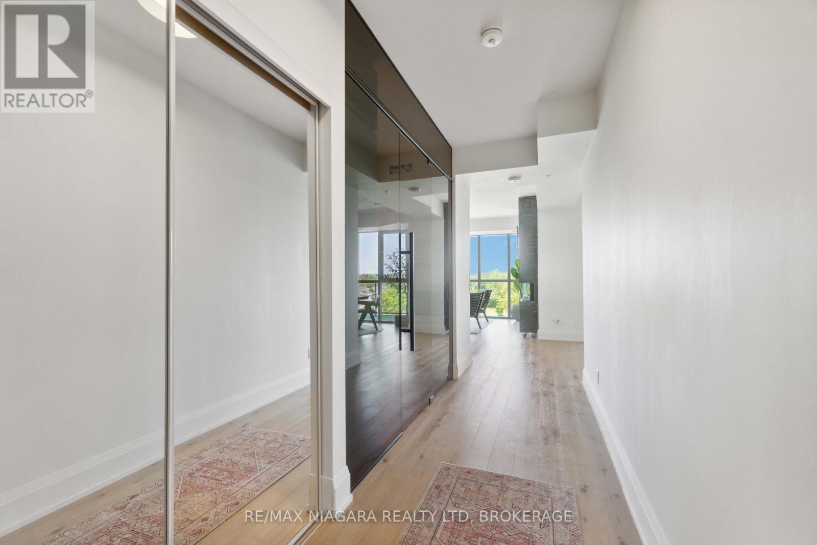 601 - 7711 Green Vista Gate, Niagara Falls, Ontario  L2H 1R1 - Photo 2 - X13800820