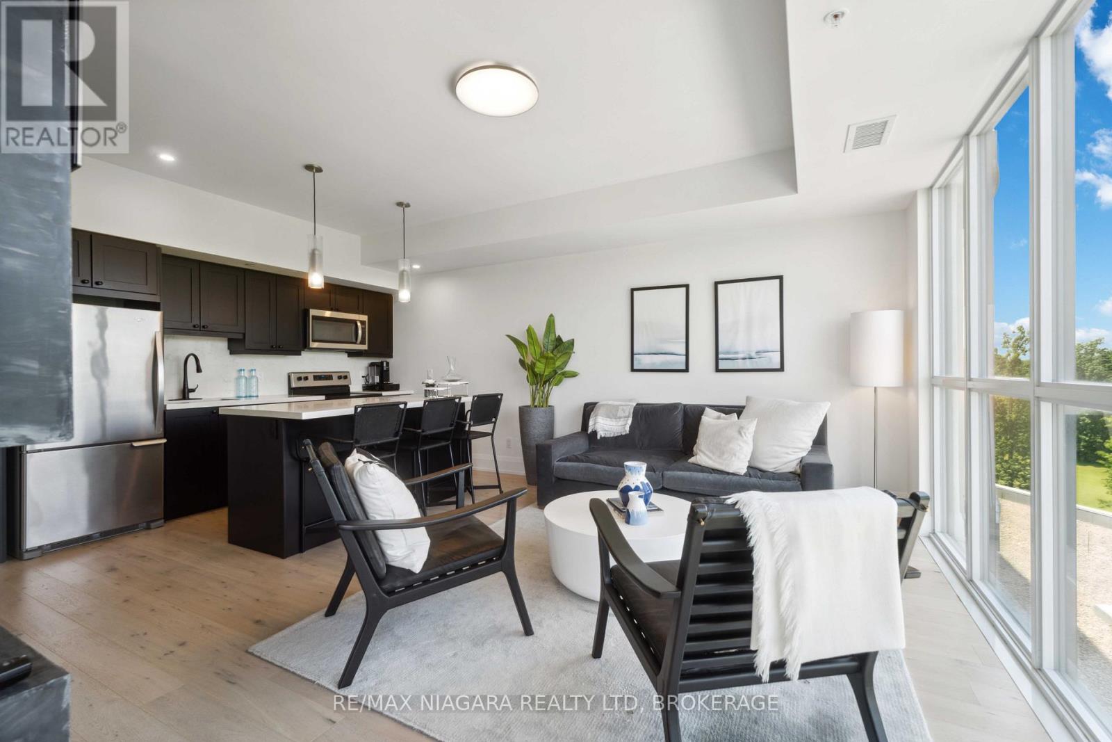 601 - 7711 Green Vista Gate, Niagara Falls, Ontario  L2H 1R1 - Photo 6 - X13800820