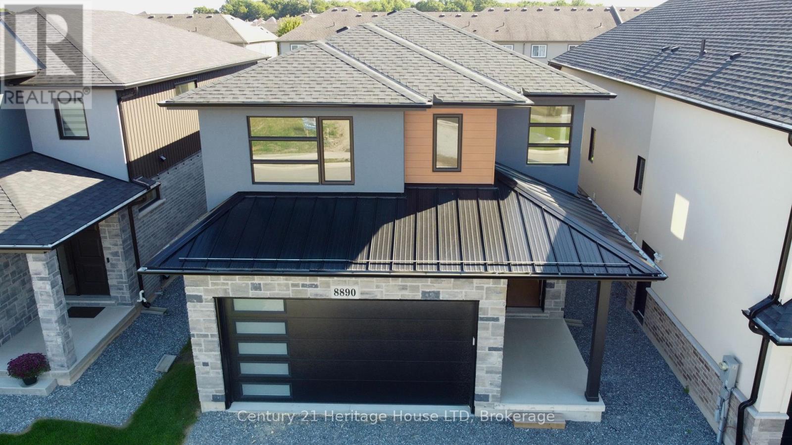8890 Angie Drive, Niagara Falls, Ontario  L2H 3W8 - Photo 3 - X13801004