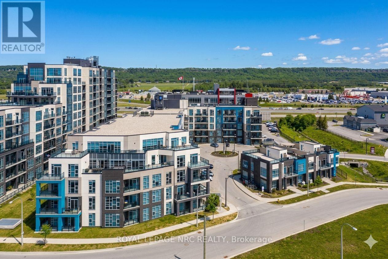 412 - 10 Concord Place, Grimsby, Ontario  L3M 0G6 - Photo 2 - X13802250