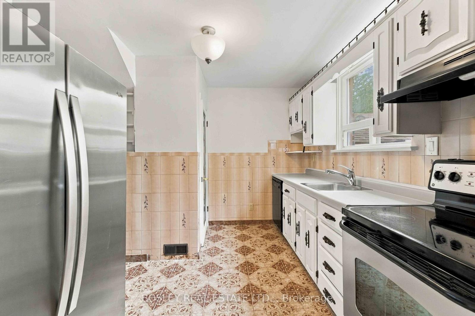 5663 Morse Avenue, Niagara Falls, Ontario  L2G 4G3 - Photo 8 - X13803528