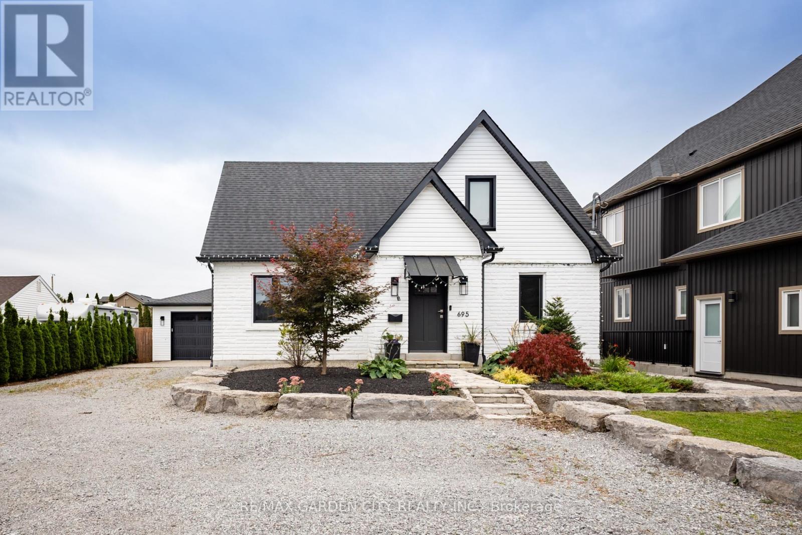 695 QUAKER ROAD, Pelham, Ontario