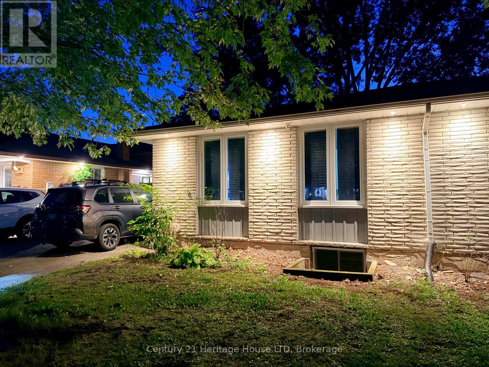 387 First Avenue, Welland, Ontario  L3C 5R3 - Photo 2 - X13804364