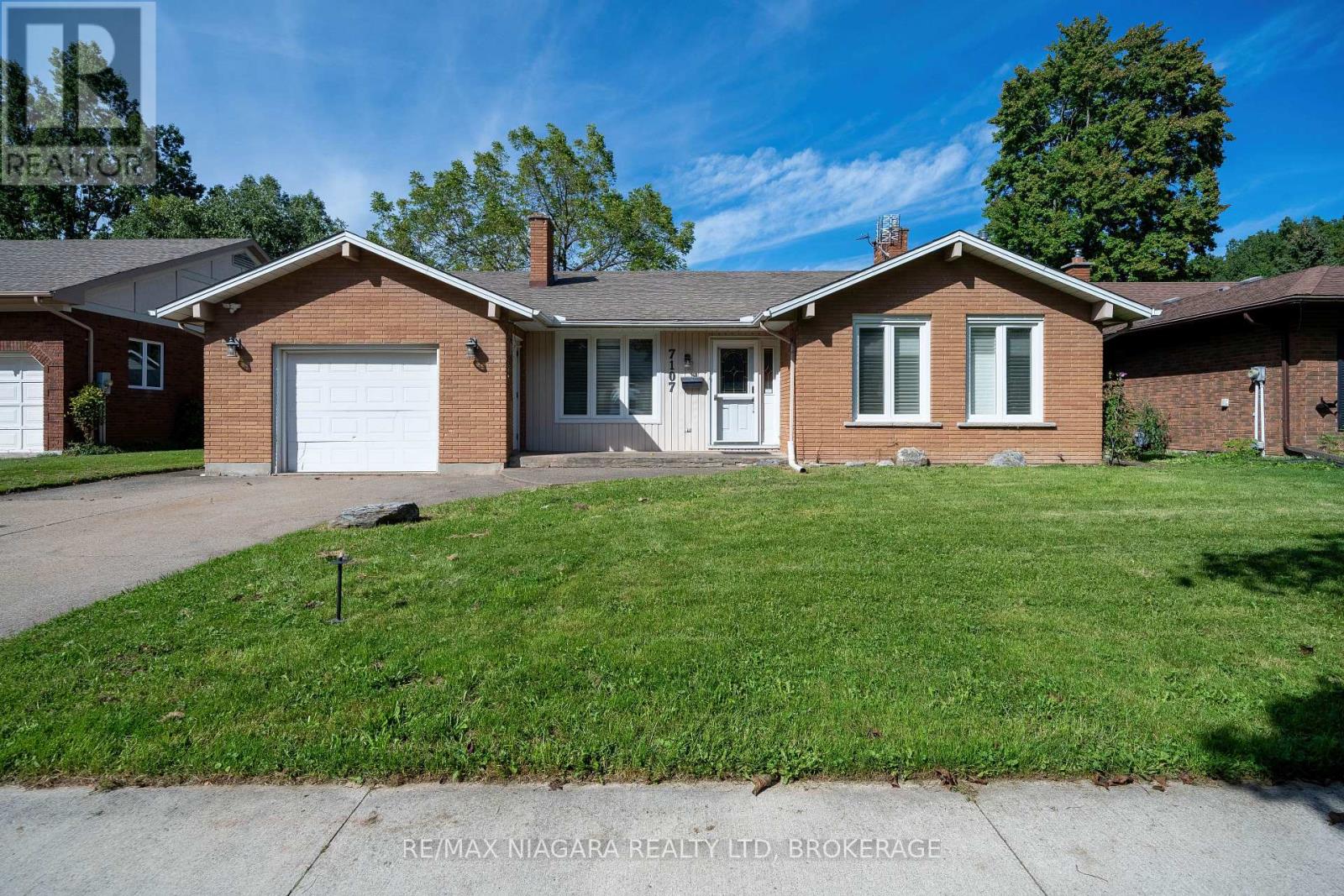7107 WOODGATE STREET, Niagara Falls, Ontario
