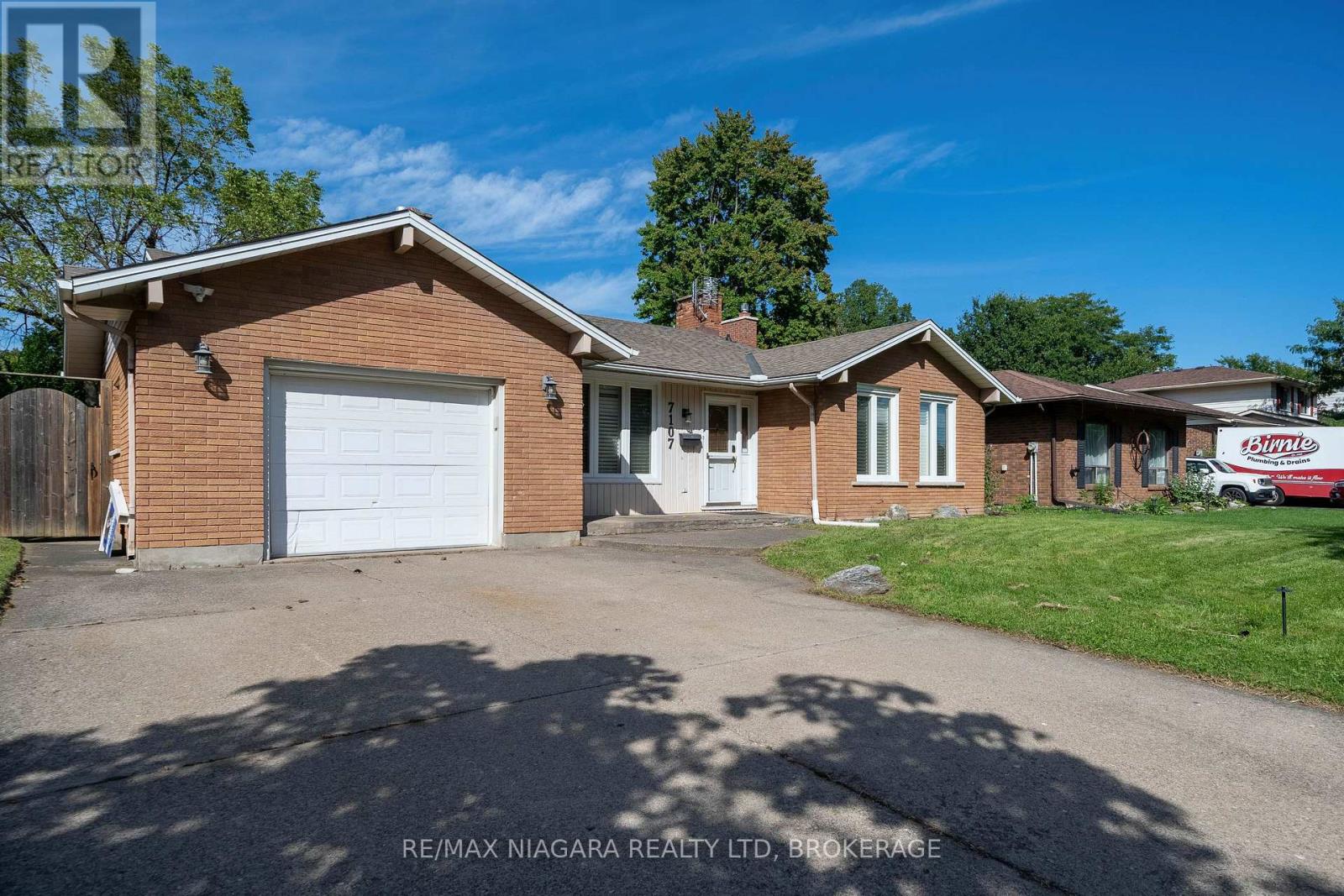 7107 Woodgate Street, Niagara Falls, Ontario  L2J 3G4 - Photo 3 - X13805778