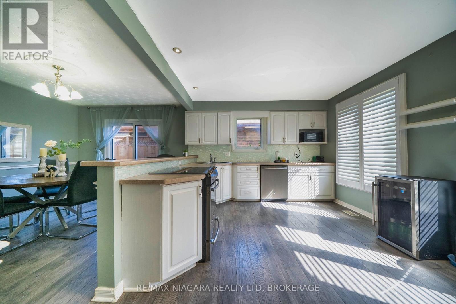 7107 Woodgate Street, Niagara Falls, Ontario  L2J 3G4 - Photo 5 - X13805778