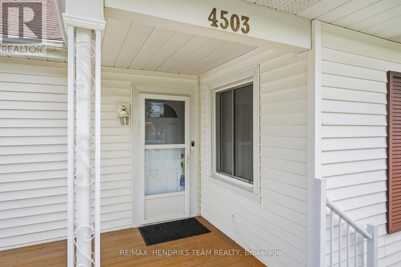 4503 Lincoln Avenue, Lincoln, Ontario  L3J 1S3 - Photo 3 - X13805808