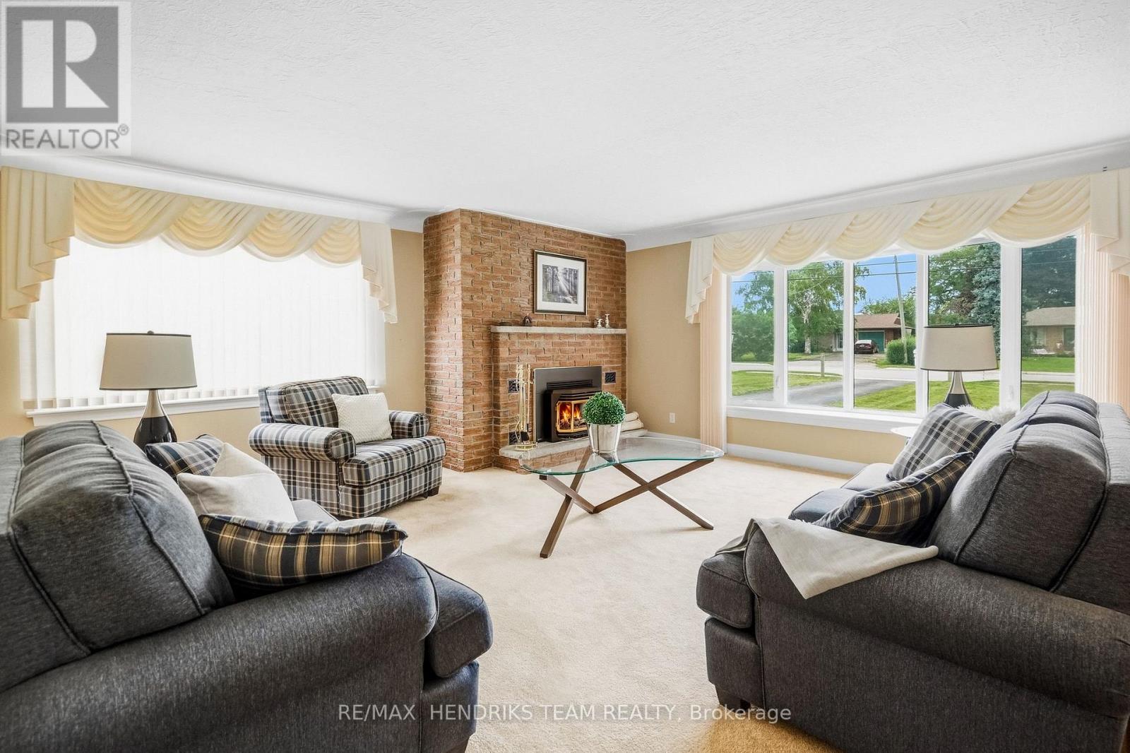 4503 Lincoln Avenue, Lincoln, Ontario  L3J 1S3 - Photo 6 - X13805808