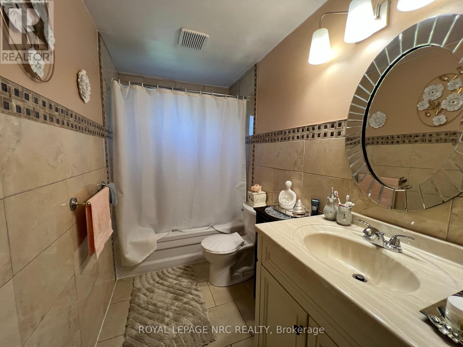 127 Keefer Road, Thorold, Ontario  L2V 4N1 - Photo 10 - X13805900