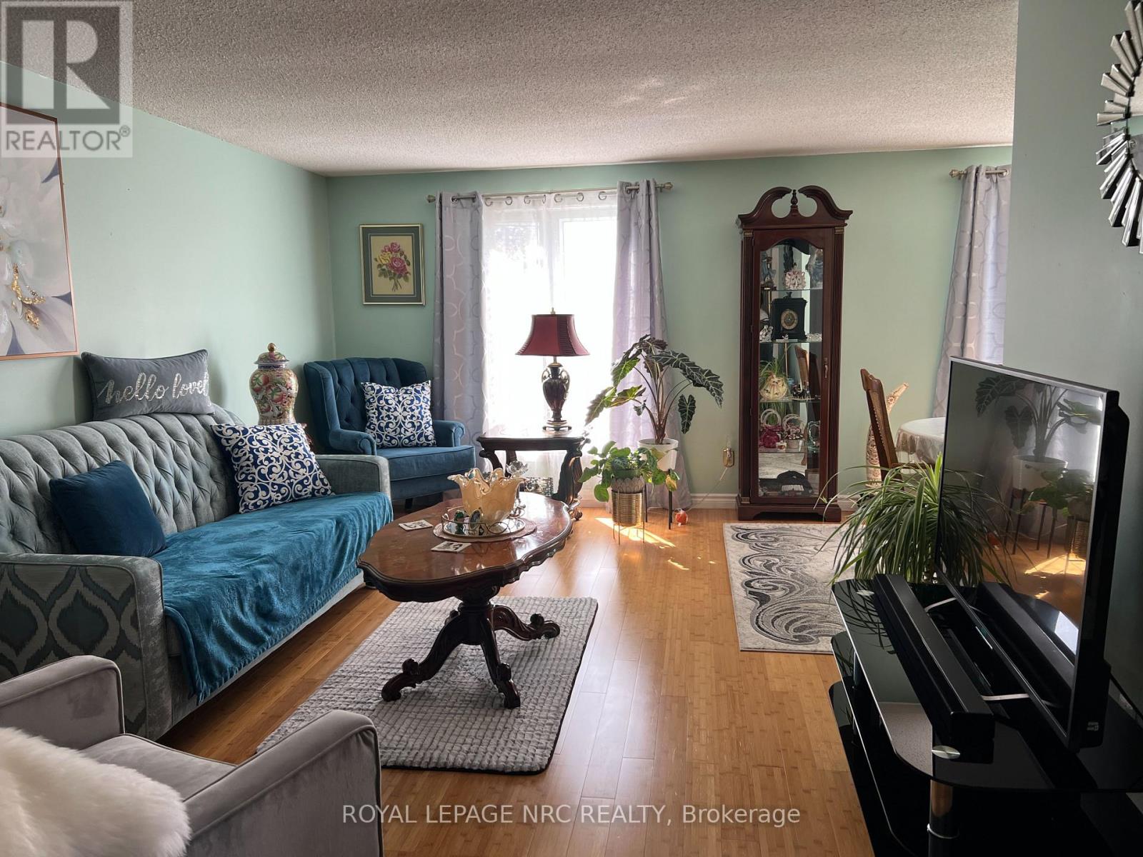 127 Keefer Road, Thorold, Ontario  L2V 4N1 - Photo 4 - X13805900