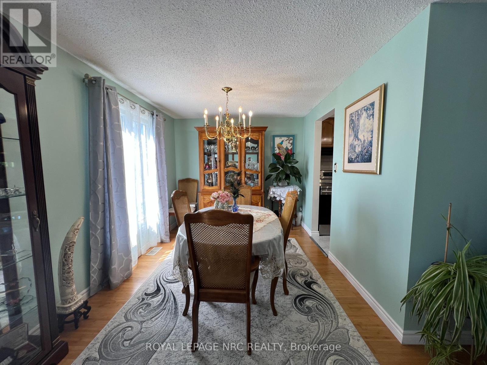 127 Keefer Road, Thorold, Ontario  L2V 4N1 - Photo 6 - X13805900
