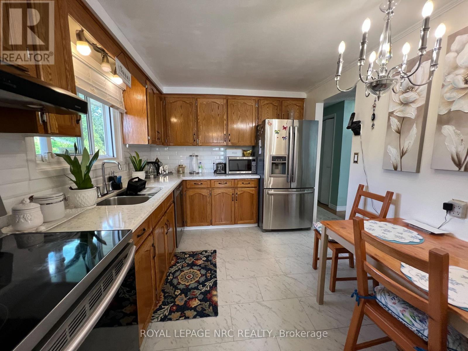 127 Keefer Road, Thorold, Ontario  L2V 4N1 - Photo 7 - X13805900