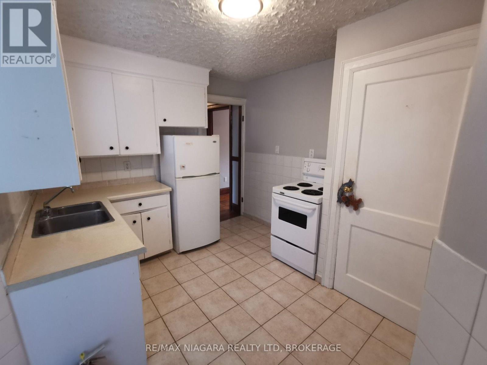 5078-5086 Fifth Avenue, Niagara Falls, Ontario  L2E 4S5 - Photo 7 - X13806508