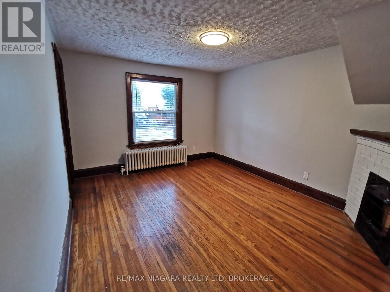 5078-5086 Fifth Avenue, Niagara Falls, Ontario  L2E 4S5 - Photo 9 - X13806508