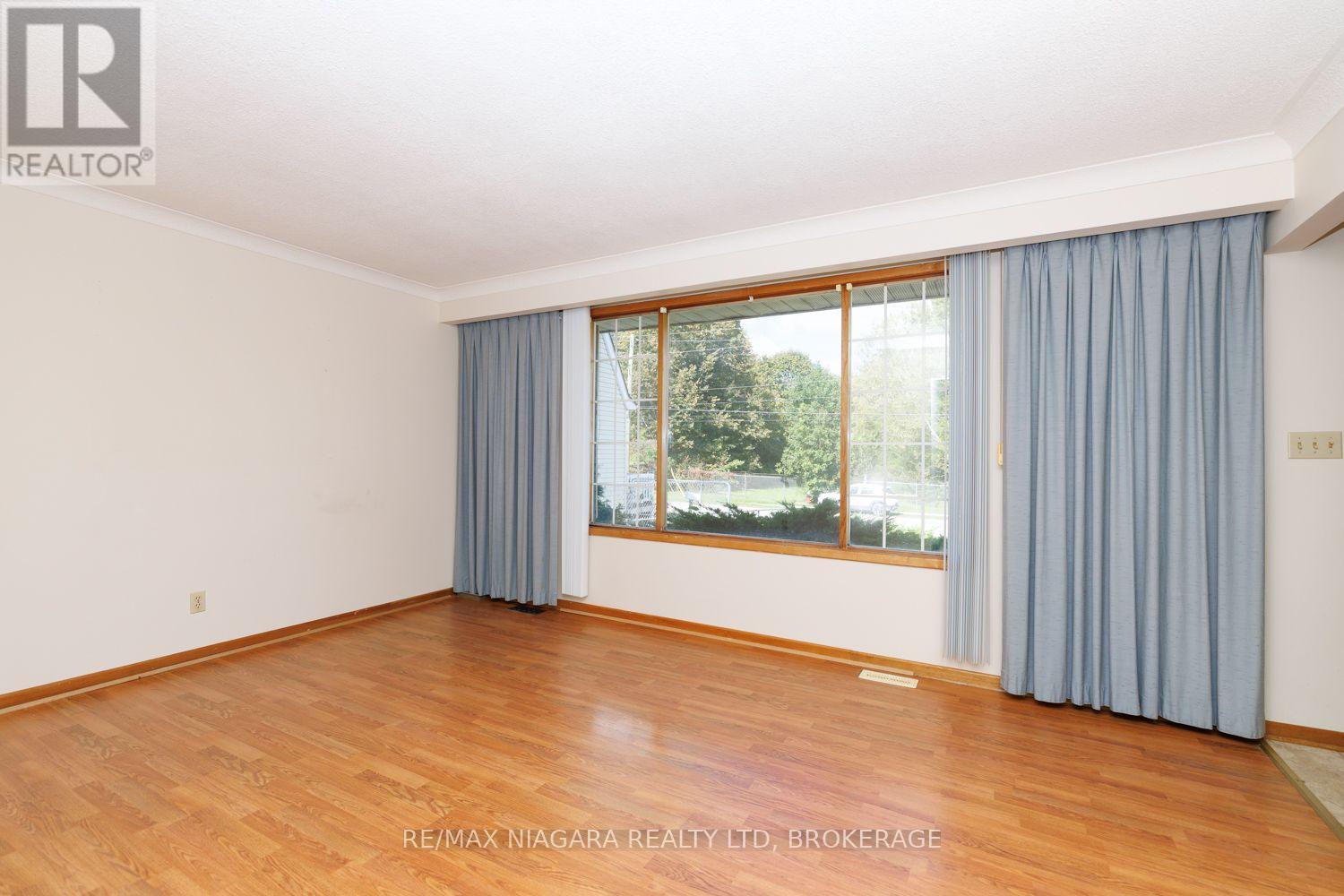 4166 Chippawa Parkway, Niagara Falls, Ontario  L2G 6E5 - Photo 14 - X13806564