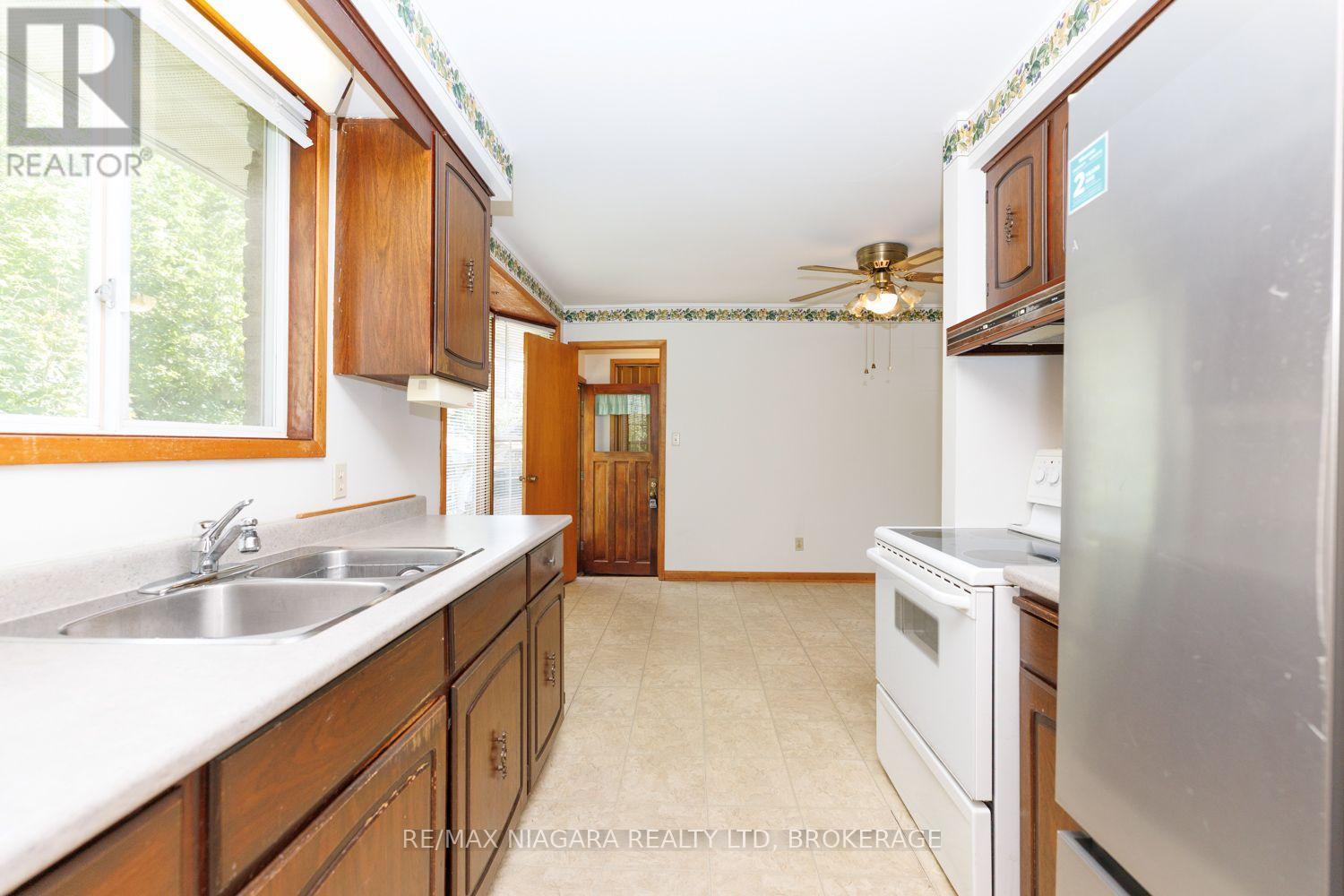 4166 Chippawa Parkway, Niagara Falls, Ontario  L2G 6E5 - Photo 7 - X13806564