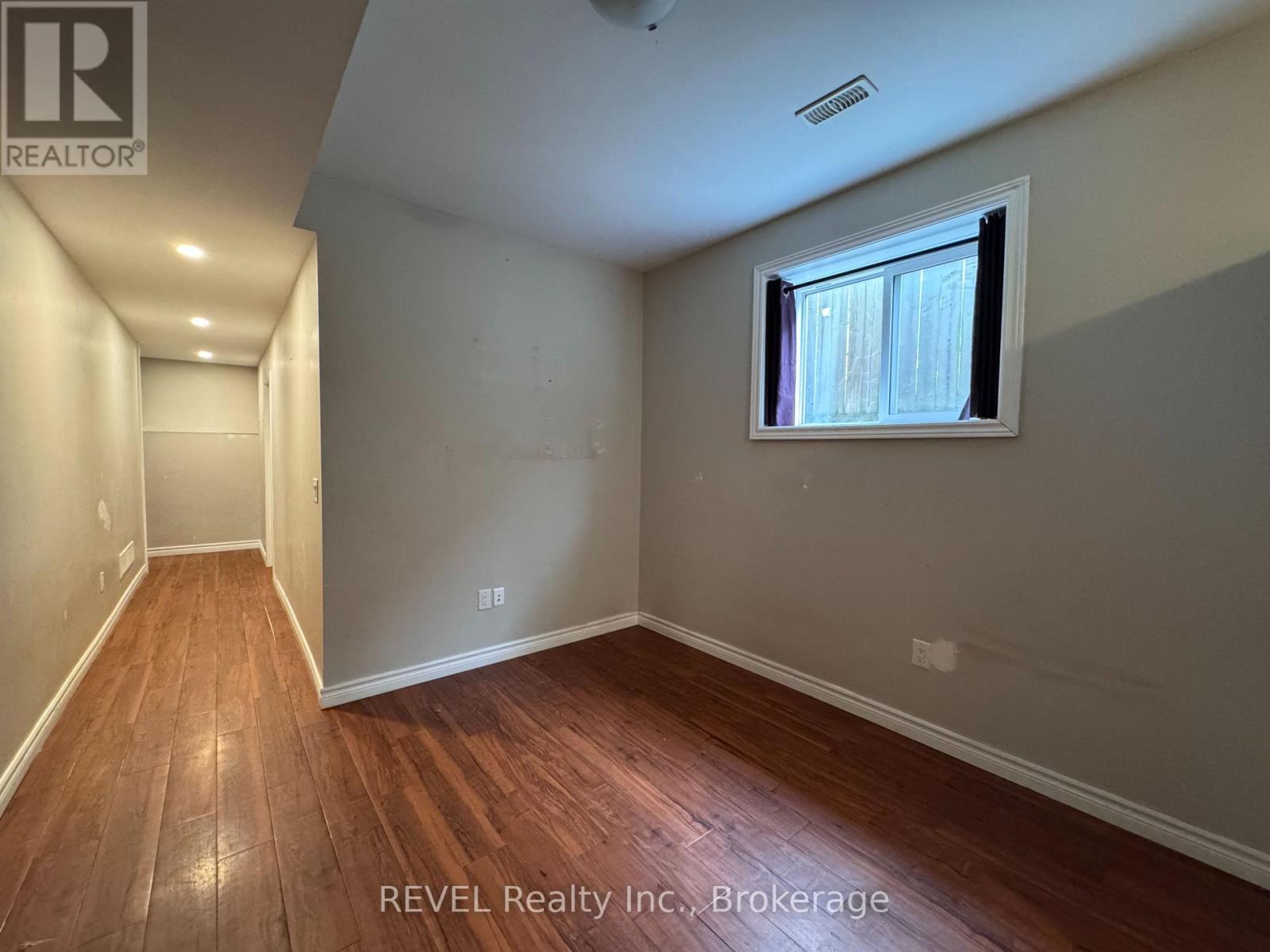 438 Mcalpine Avenue N, Welland, Ontario  L3B 1T3 - Photo 5 - X13806590