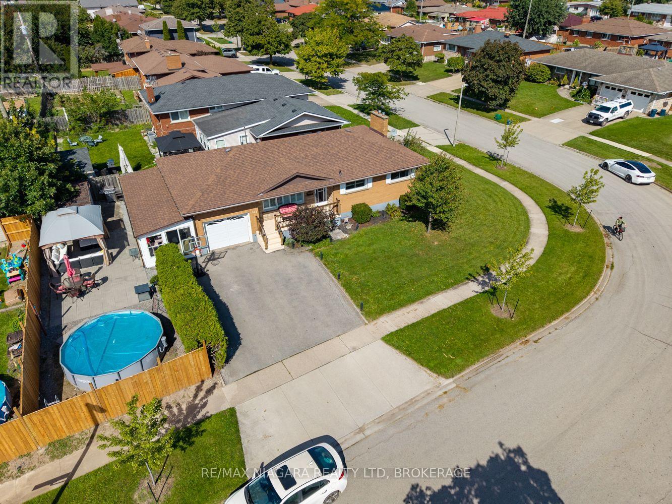 121 Garon Avenue, Welland, Ontario  L3B 1B7 - Photo 2 - X13806768