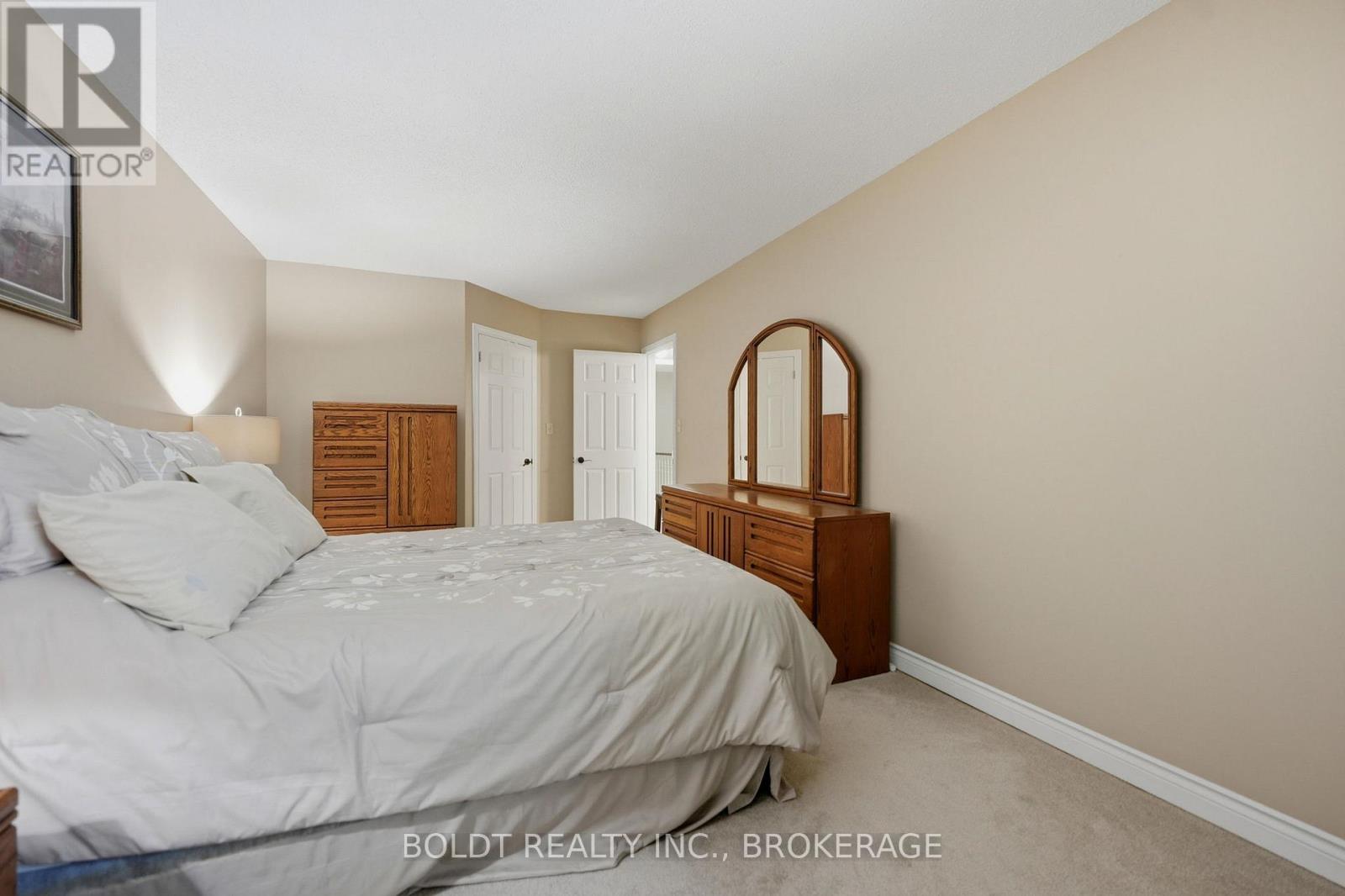 25 - 275 Pelham Road, St. Catharines, Ontario  L2S 3B9 - Photo 15 - X13807368