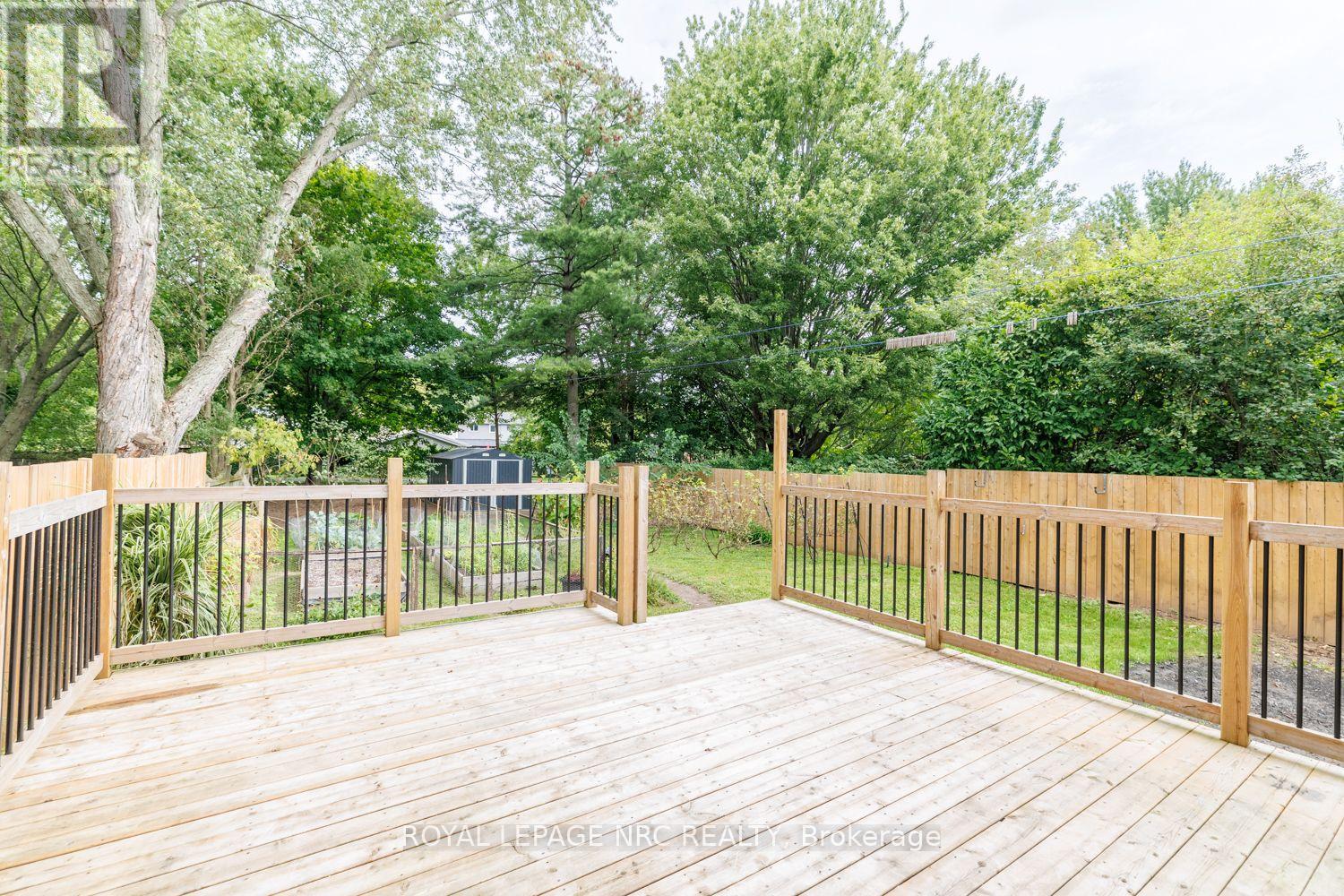 46 Graystone Crescent, Welland, Ontario  L3C 6G7 - Photo 5 - X13807624