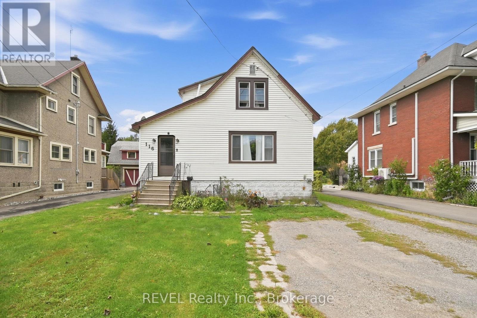 116 Steele Street, Port Colborne, Ontario  L3K 4X5 - Photo 2 - X13807872