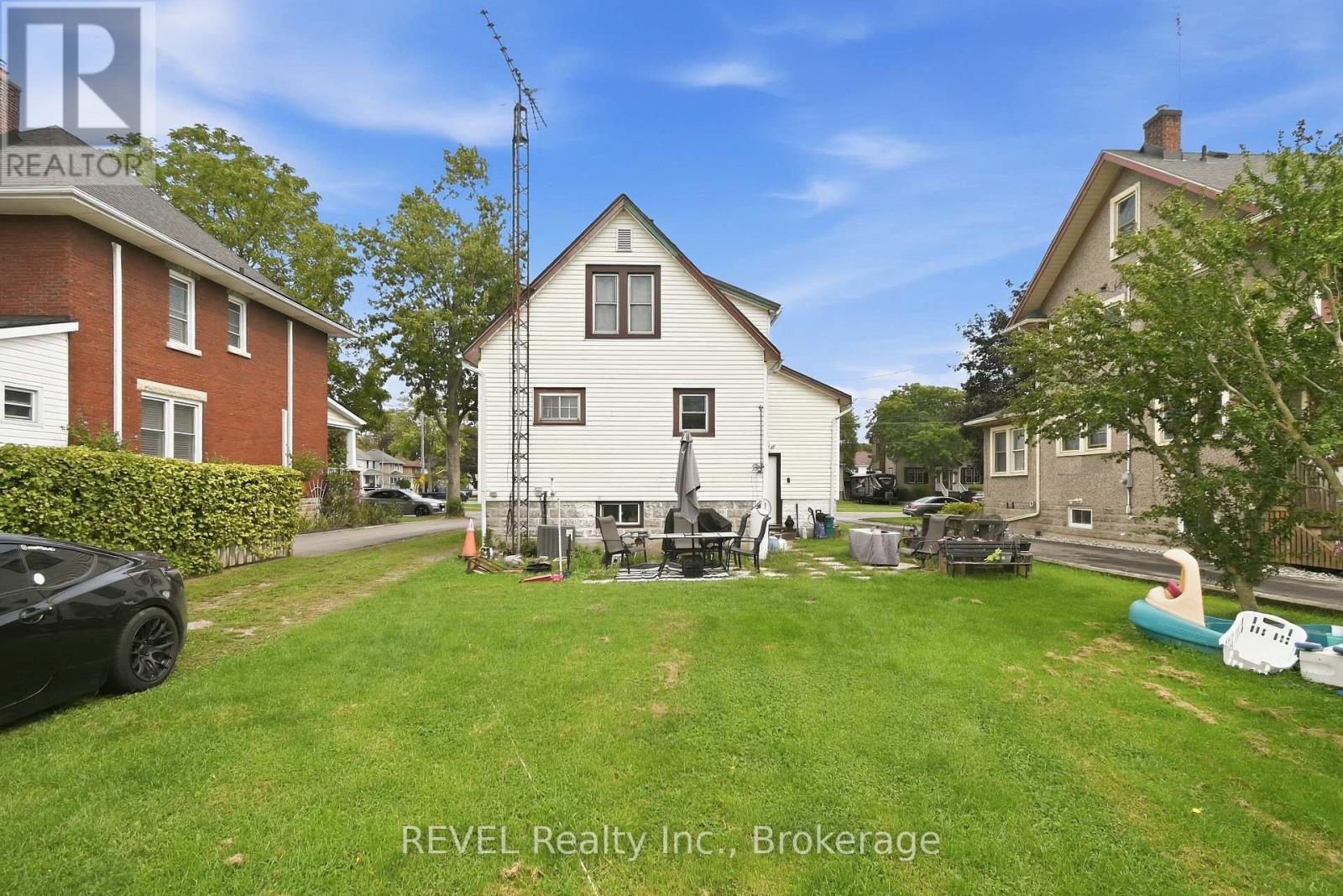 116 Steele Street, Port Colborne, Ontario  L3K 4X5 - Photo 5 - X13807872