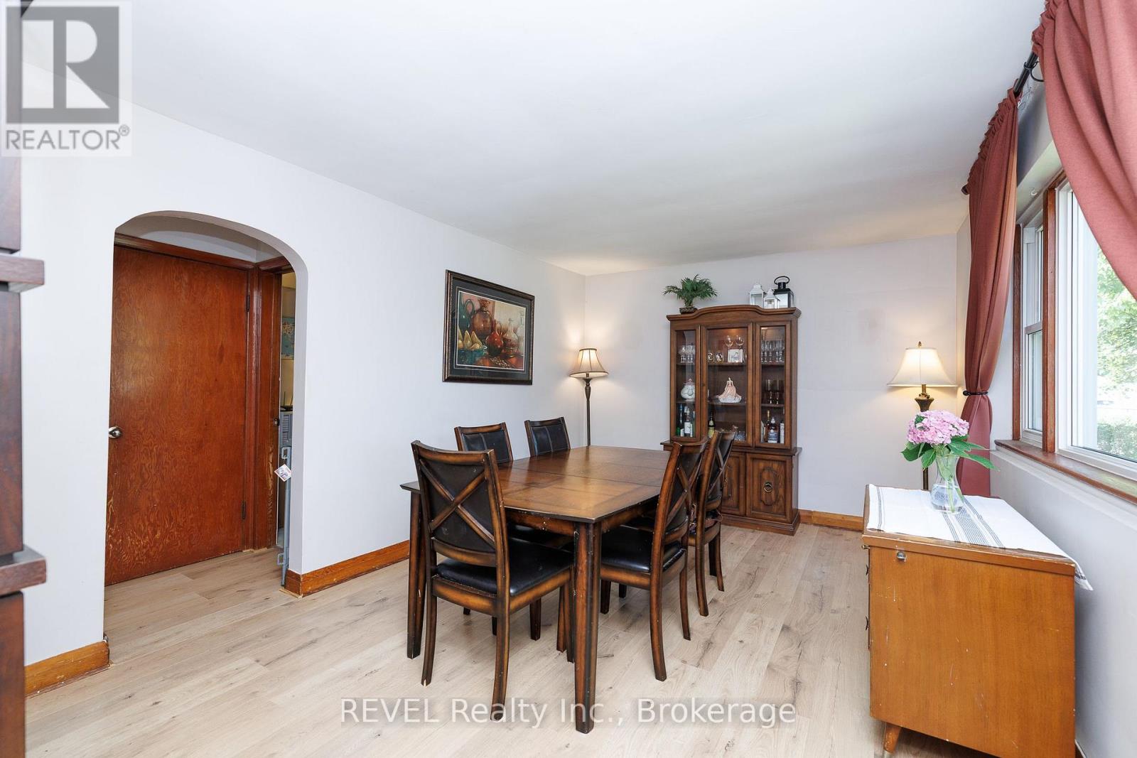 5608 Glamis Crescent, Niagara Falls, Ontario  L2G 1G3 - Photo 8 - X13808104