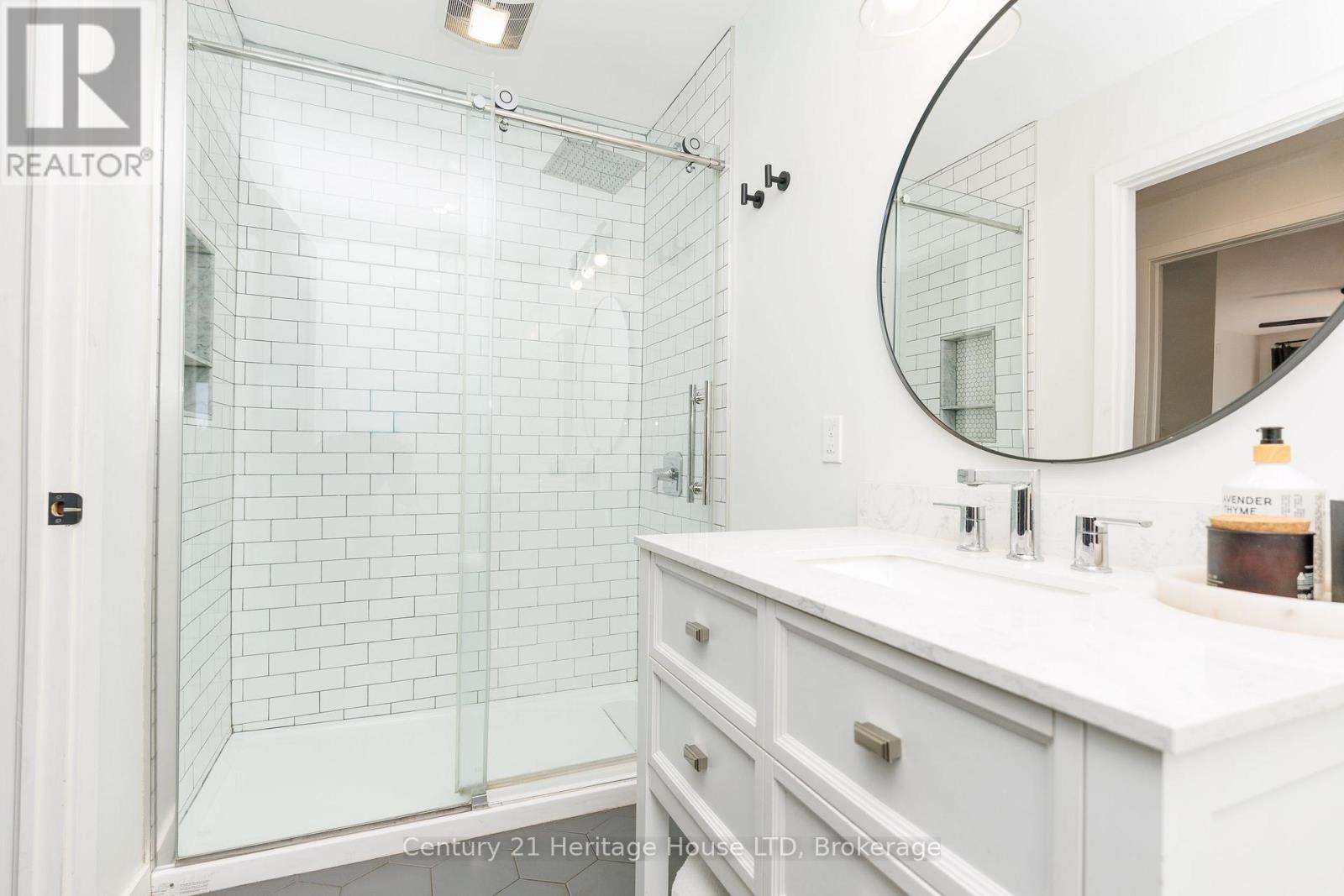 5204 King Street, Lincoln, Ontario  L0R 1B2 - Photo 26 - X13808116