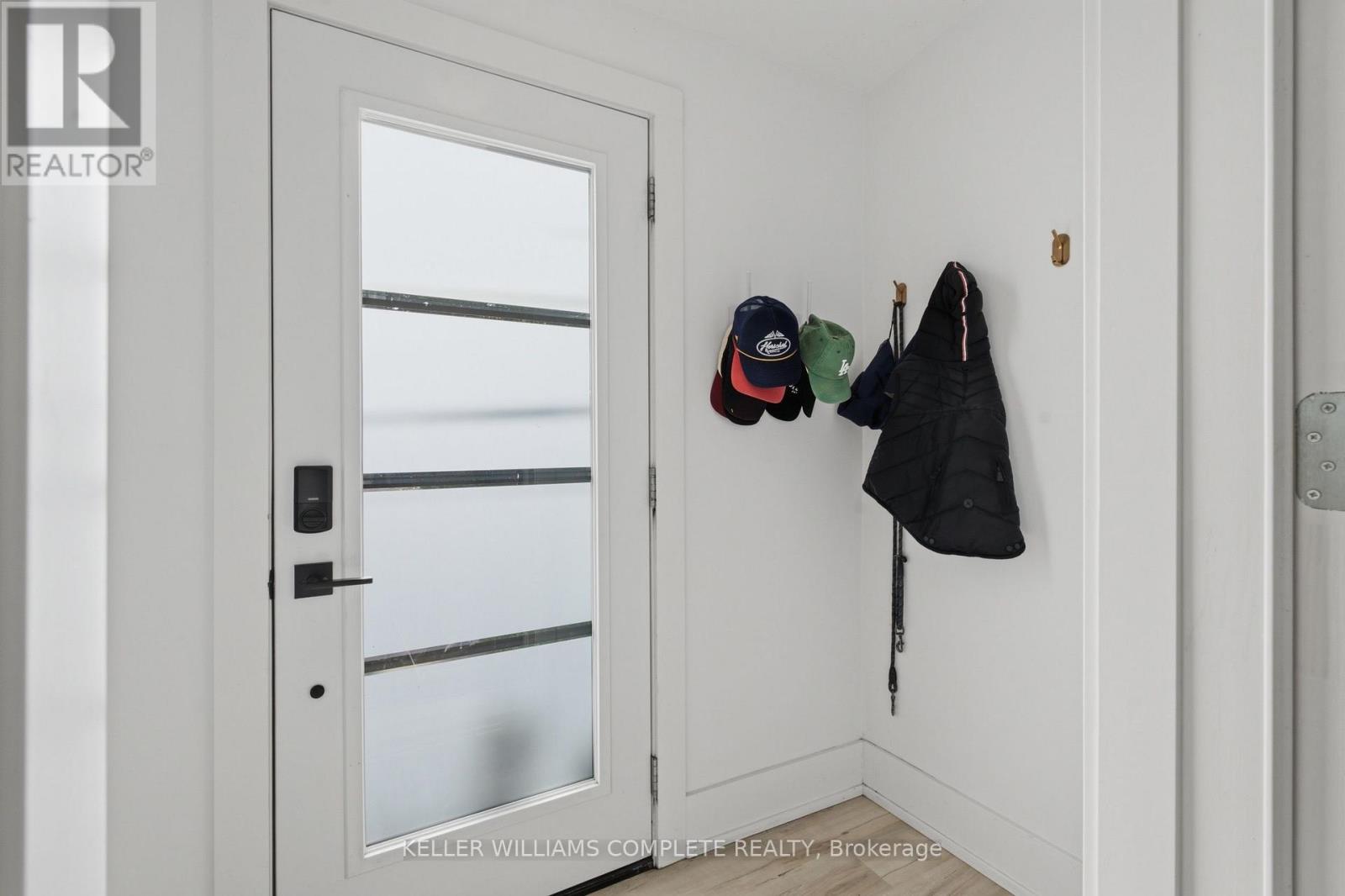 409 Ontario Street, Grimsby, Ontario  L3M 3H6 - Photo 3 - X13808270