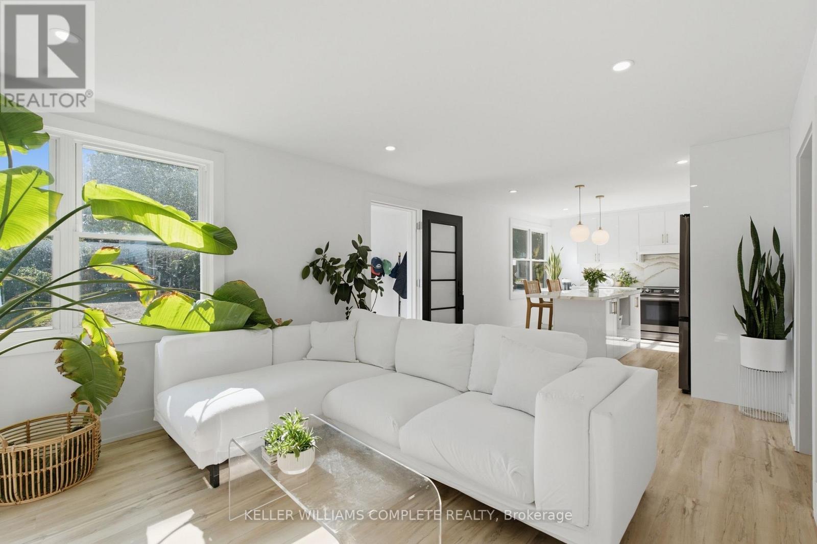 409 Ontario Street, Grimsby, Ontario  L3M 3H6 - Photo 7 - X13808270