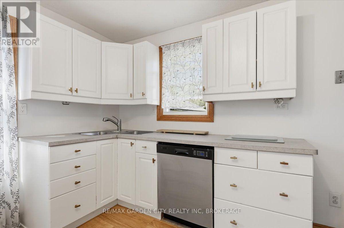 41 Port Robinson Road, Pelham, Ontario  L0S 1E0 - Photo 11 - X13808384