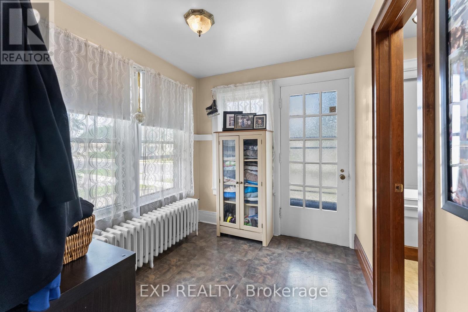 3938 Main Street, Niagara Falls, Ontario  L2G 6B6 - Photo 18 - X13808416