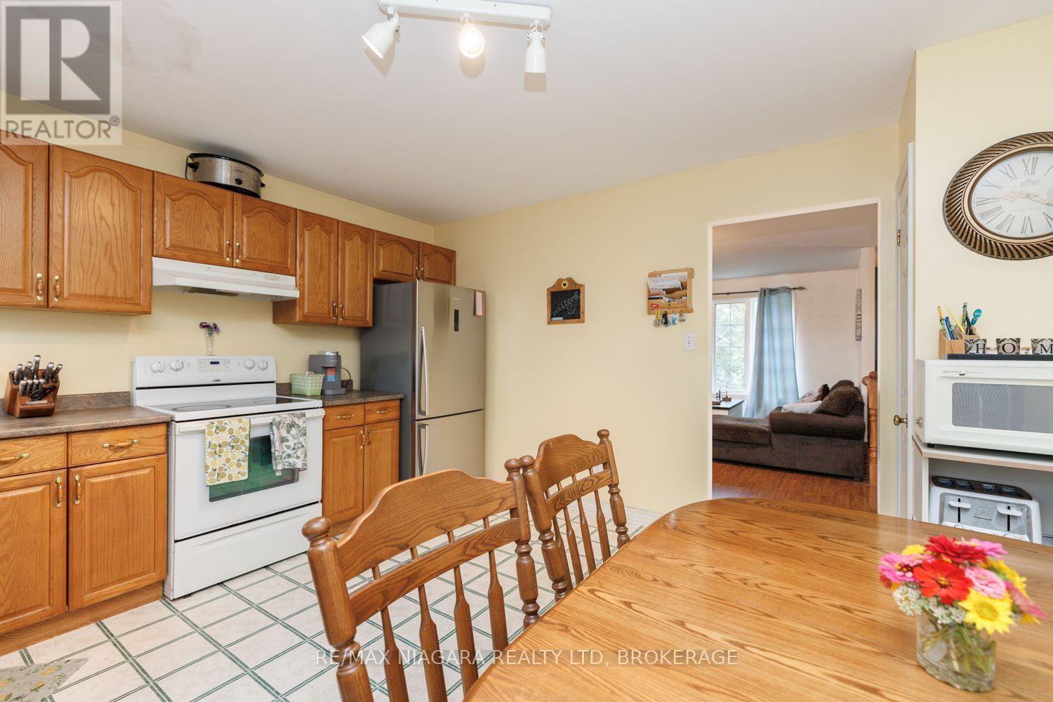 3626 Hill Street, Fort Erie, Ontario  L0S 1S0 - Photo 10 - X13808460
