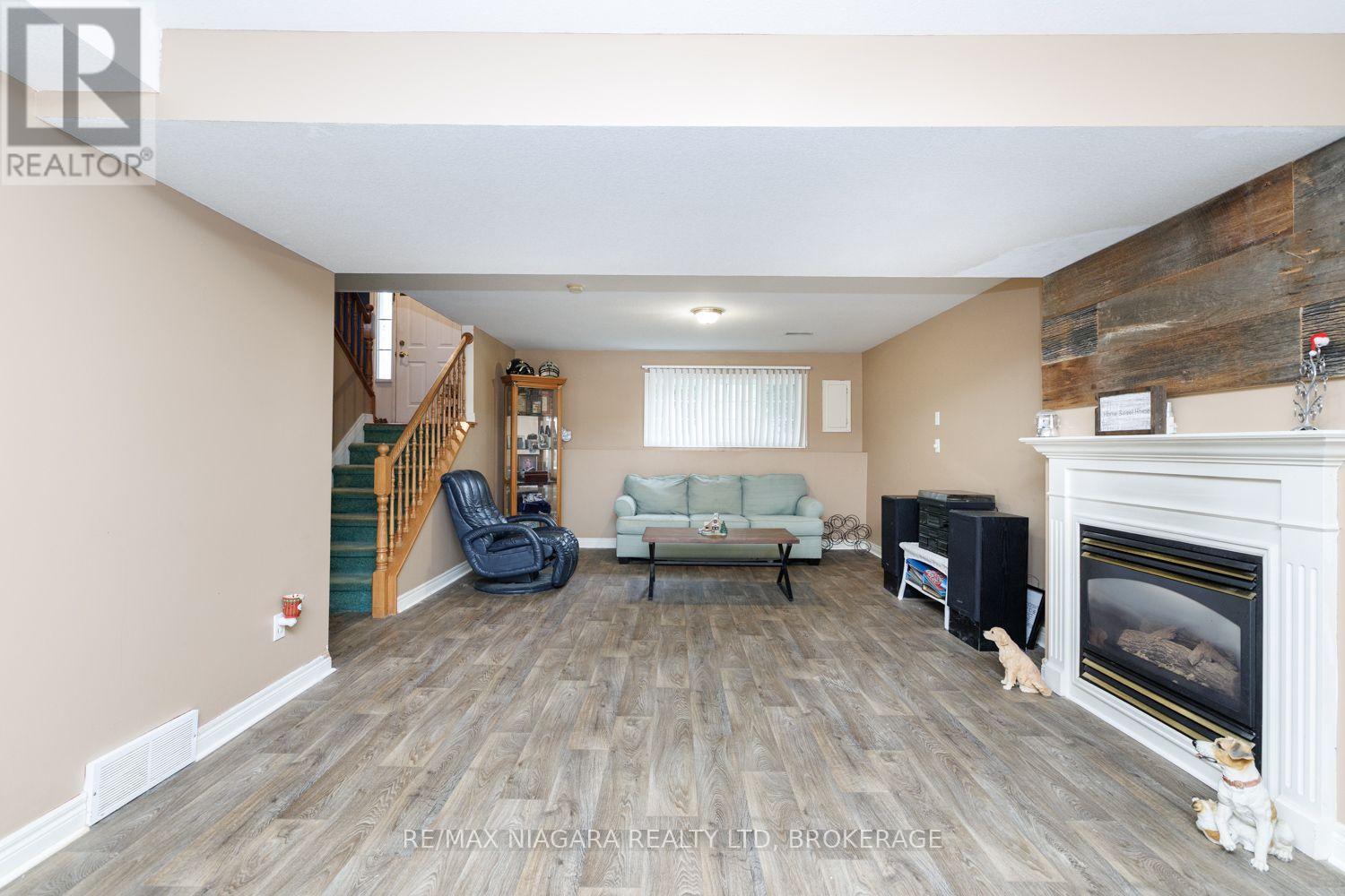 3626 Hill Street, Fort Erie, Ontario  L0S 1S0 - Photo 17 - X13808460