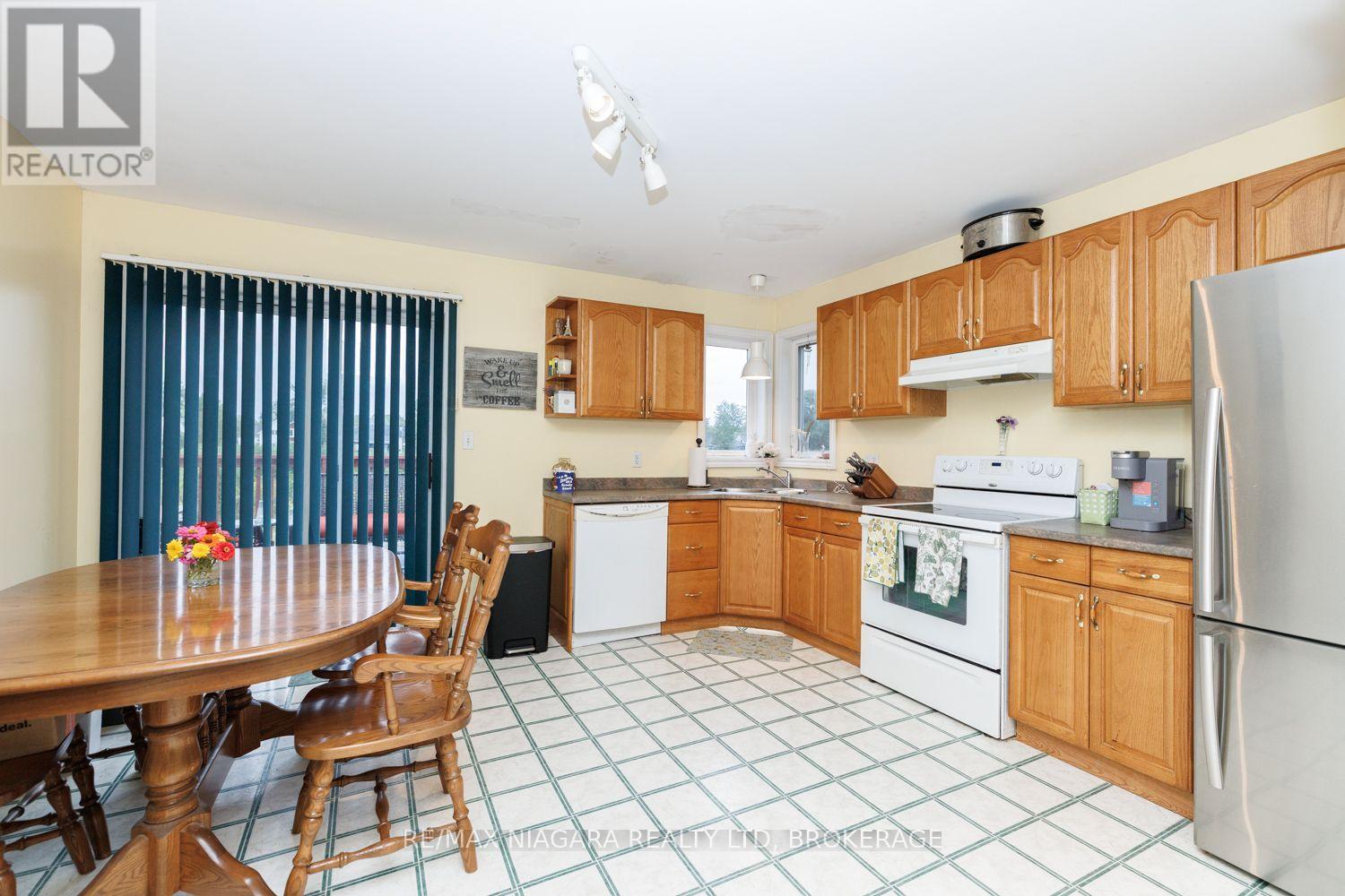 3626 Hill Street, Fort Erie, Ontario  L0S 1S0 - Photo 8 - X13808460