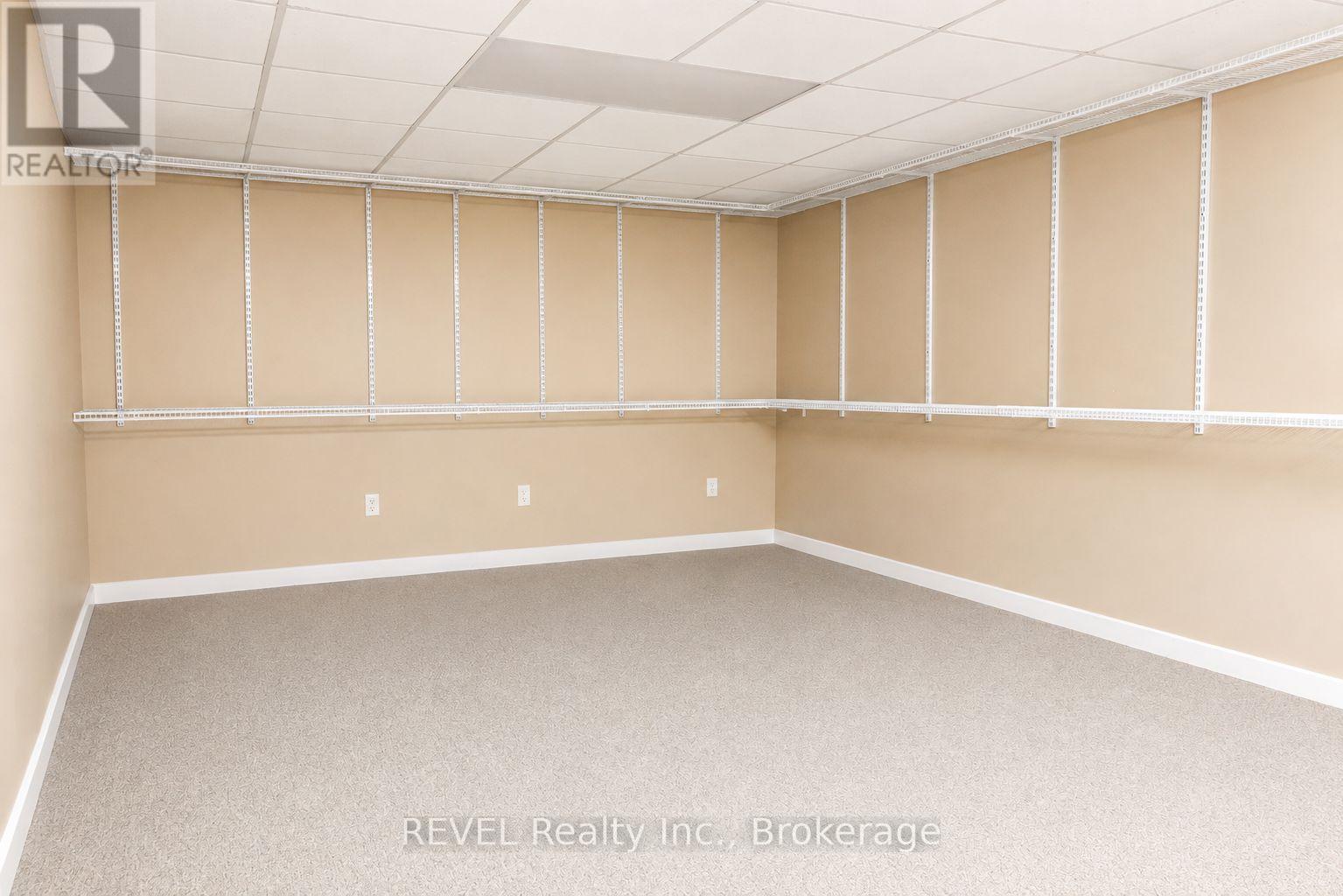 7285 Rolling Acres Crescent, Niagara Falls, Ontario  L2J 1E5 - Photo 24 - X13808746