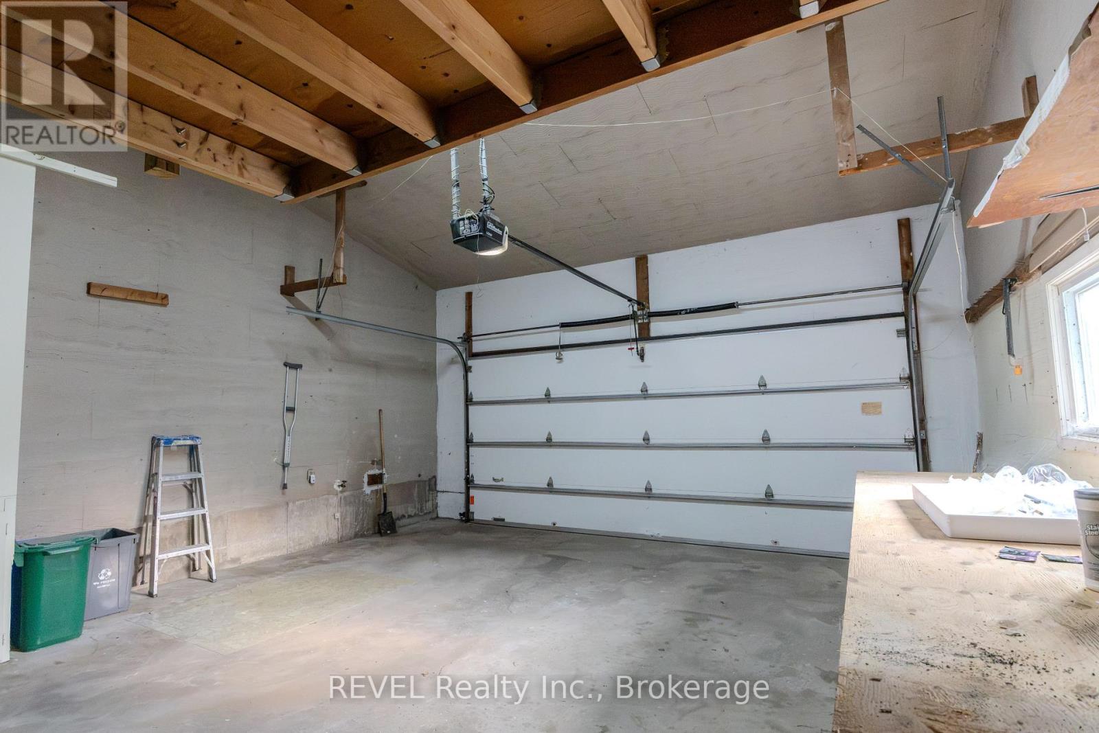 7285 Rolling Acres Crescent, Niagara Falls, Ontario  L2J 1E5 - Photo 36 - X13808746