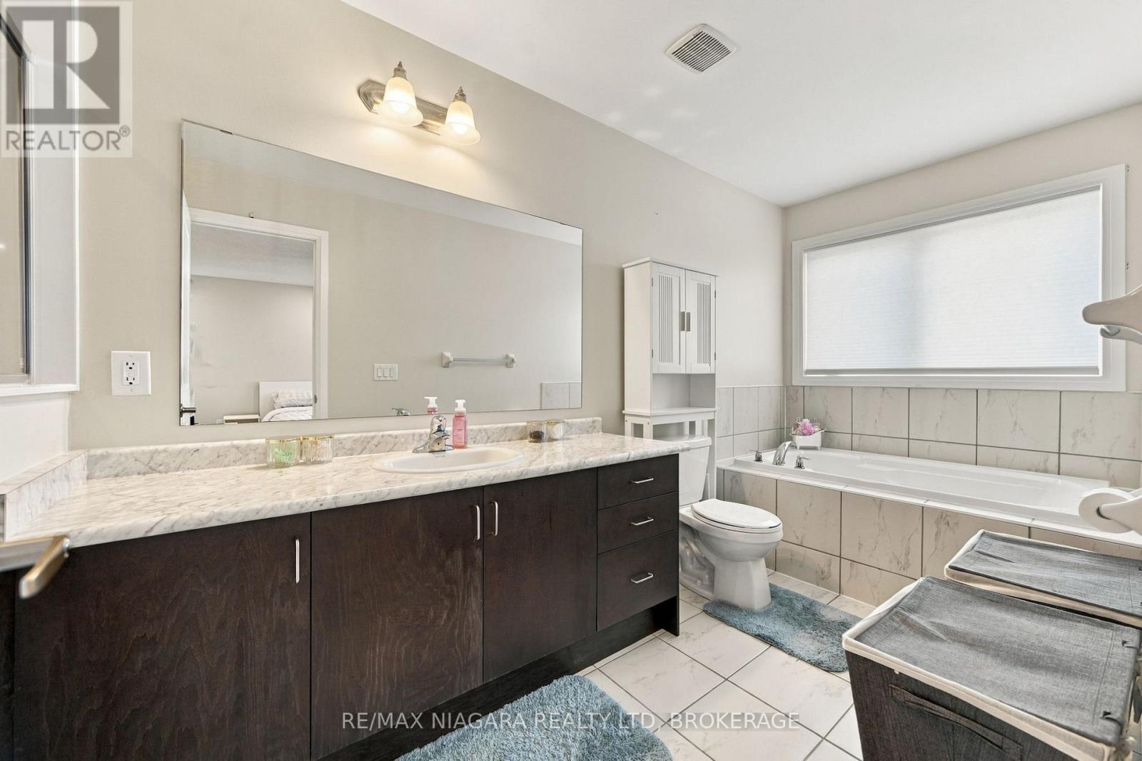 4032 Fracchioni Drive, Lincoln, Ontario  L3J 0R6 - Photo 18 - X13809370