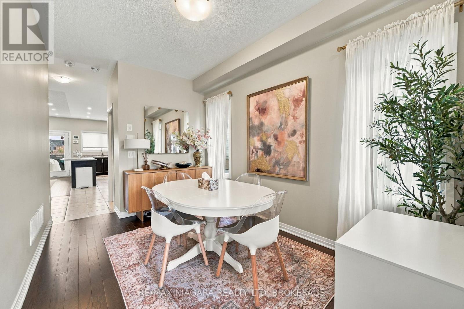 4032 Fracchioni Drive, Lincoln, Ontario  L3J 0R6 - Photo 4 - X13809370