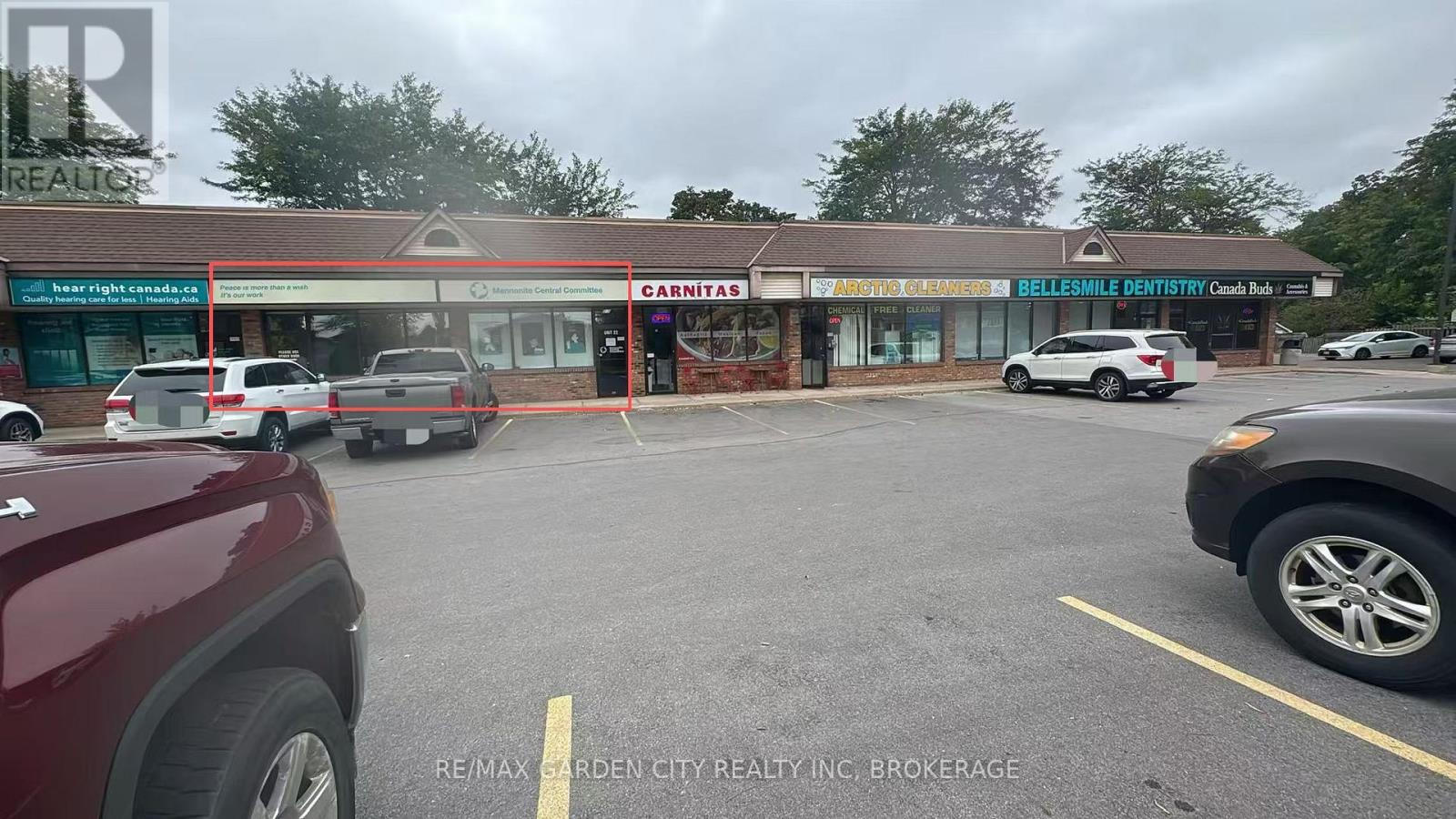 22 - 595 CARLTON STREET, St. Catharines, Ontario