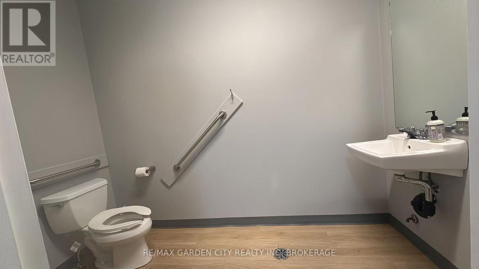 22 - 595 Carlton Street, St. Catharines, Ontario  L2M 4Y2 - Photo 6 - X13809730